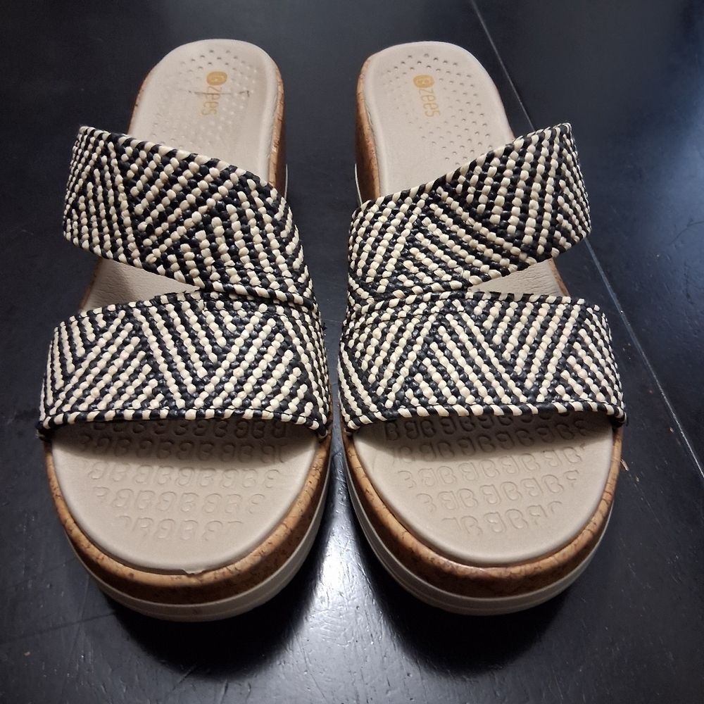 BZees Lifestride Resort Wedge Slide Sandals  Size 8.5